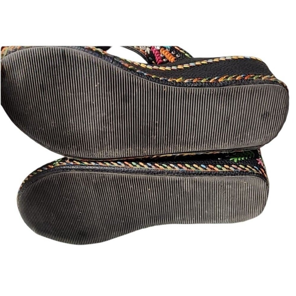 Montana West Embroidered Wedge Flip-Flops Boho Concho Rhinestones Size 10 - Picture 6 of 7